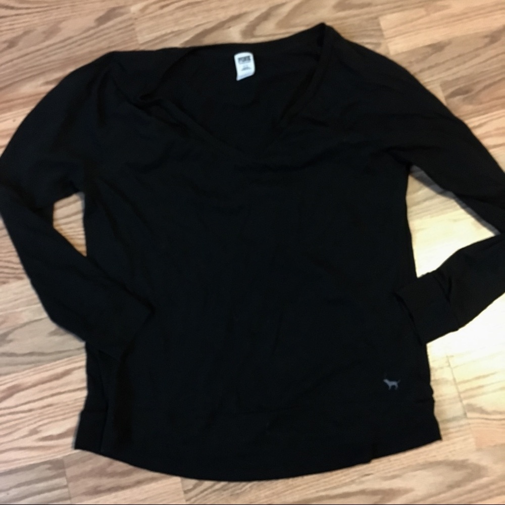 VS Pink long sleeve v neck tops size small
